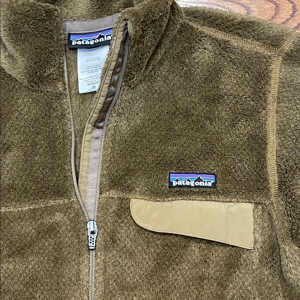 Patagonia Women's Fleece Pullover Tan Brown Kanga Pocket woman’s size M - Picture 3 of 16